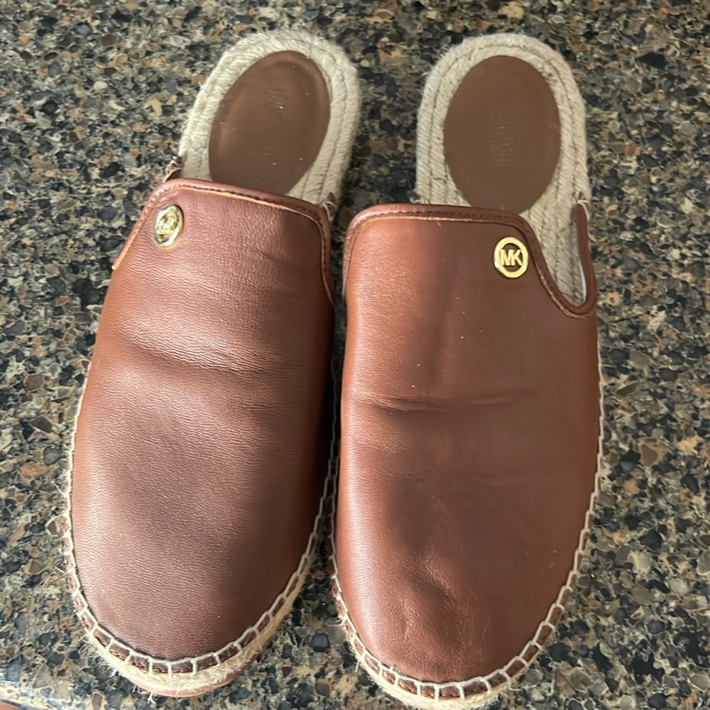 Michael kors leather cognac  mules